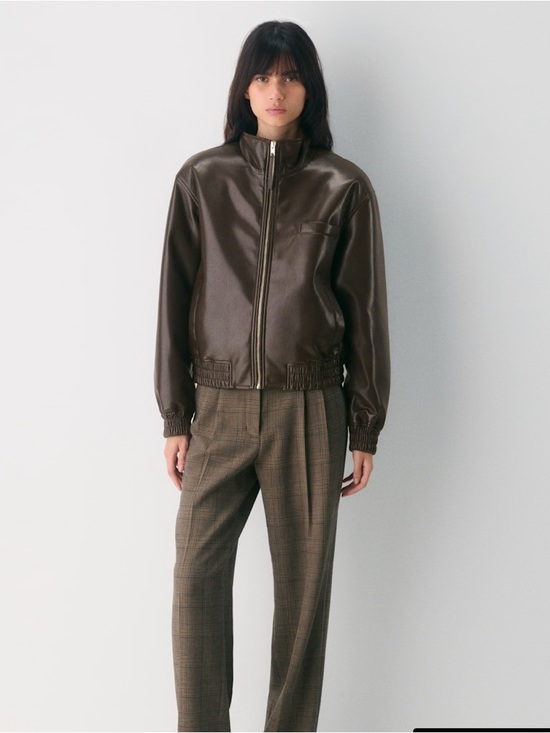 Aritzia Jackets & Blazers - Aritzia Josephine Brown Faux Leather Zip Jacket